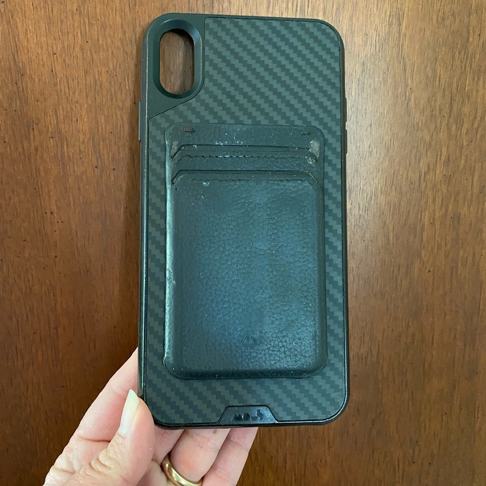 iPhone XS Max magnetic Mous phone case and wallet